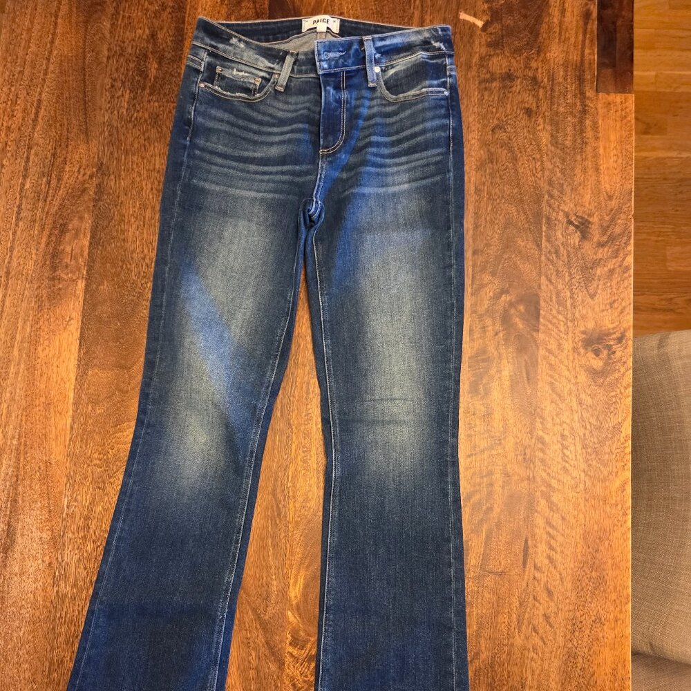 Paige Manhattan Bootcut Jeans Size 28